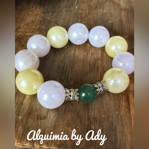 Big ultra chunky  beaded handmade colorful bracelet pearls and jade - Picture 1 of 1